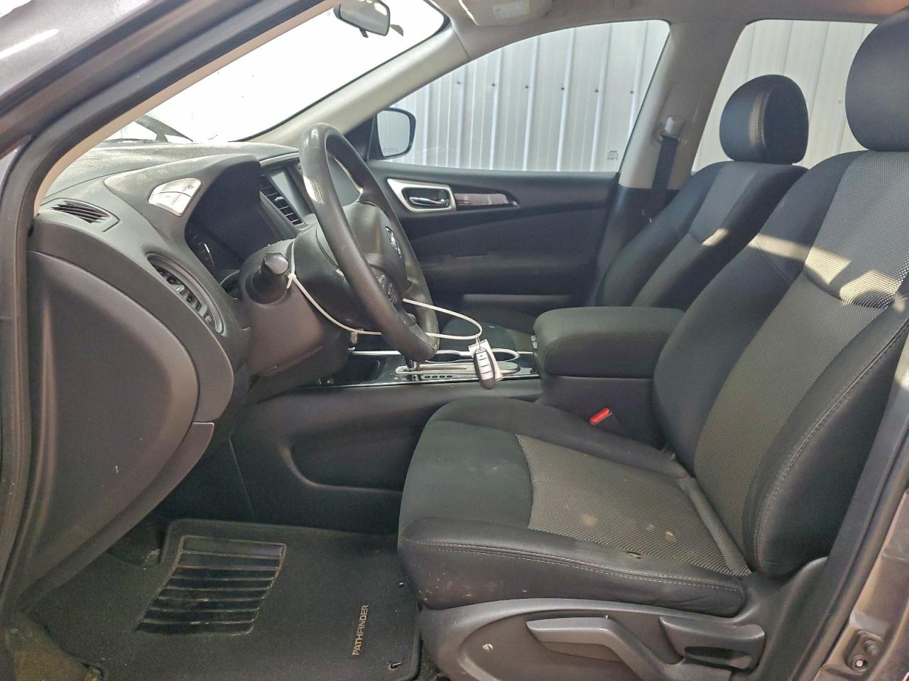 2017 NISSAN PATHFINDER
