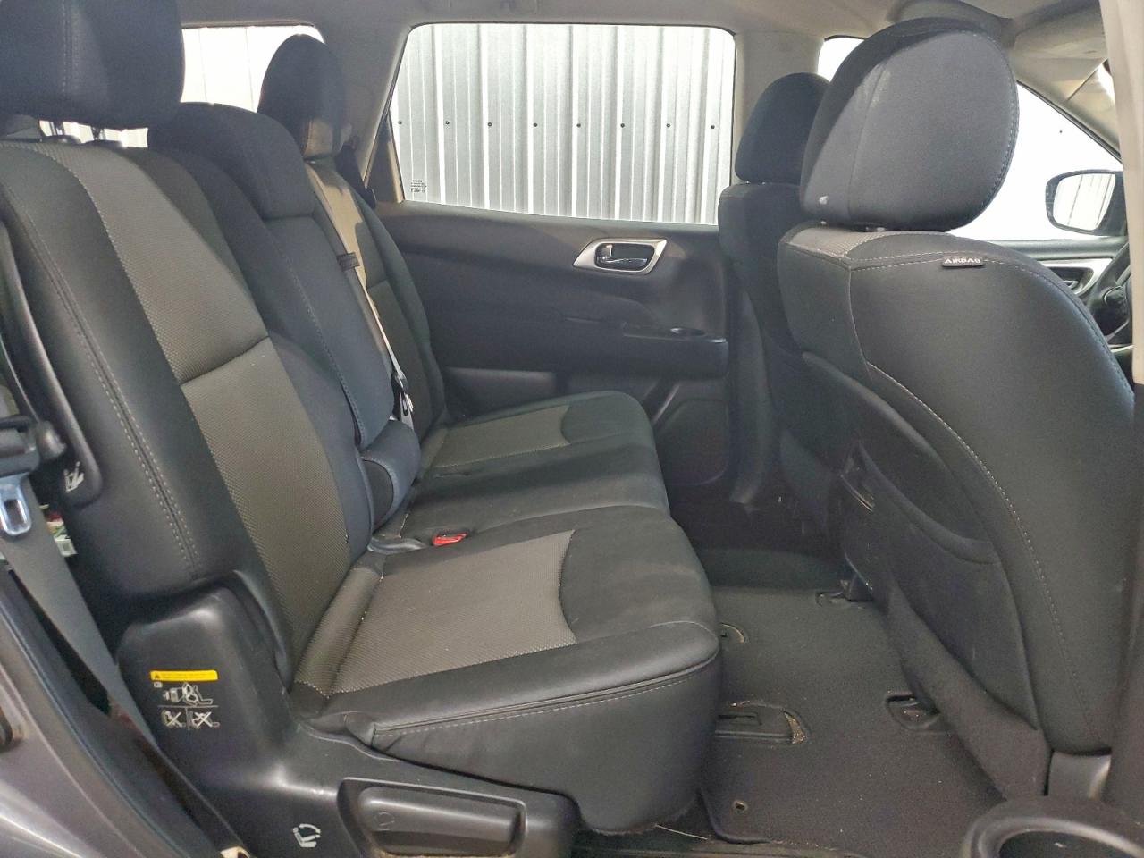 2017 NISSAN PATHFINDER