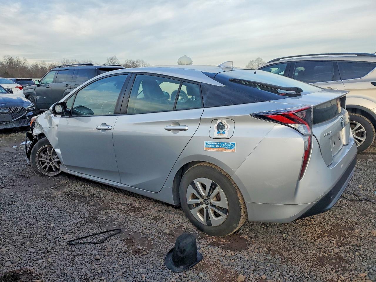 2016 TOYOTA PRIUS