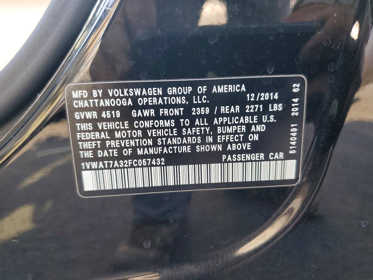 2015 VOLKSWAGEN PASSAT