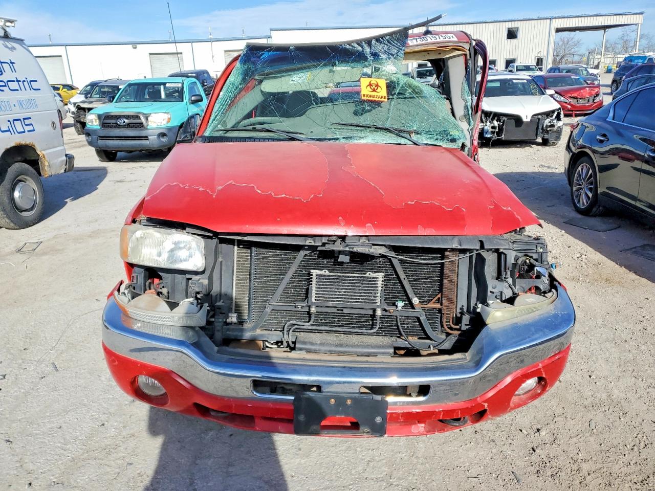 2005 GMC SIERRA
