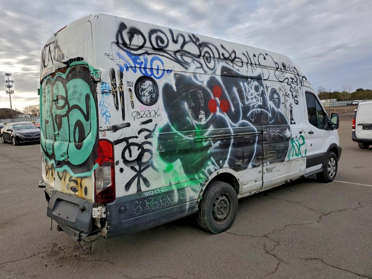 2015 FORD TRANSIT