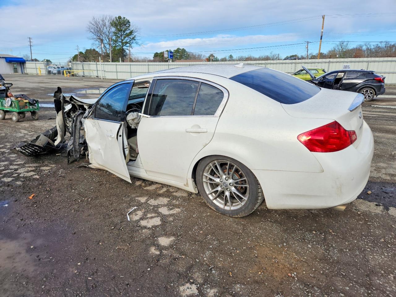2012 INFINITI G37