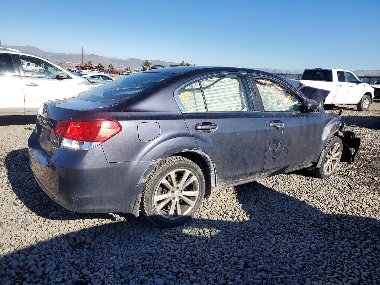 2013 SUBARU LEGACY