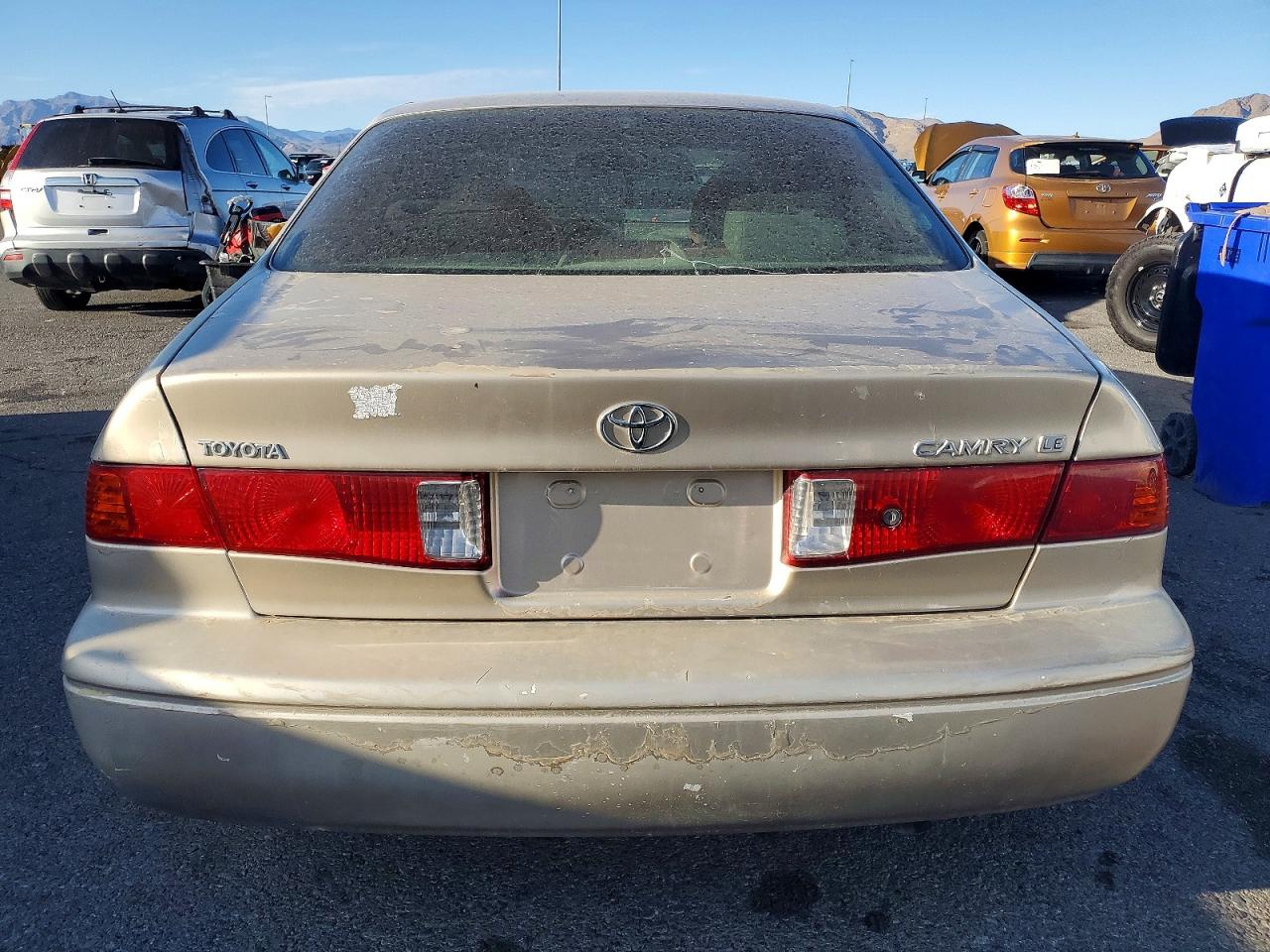 2000 TOYOTA CAMRY