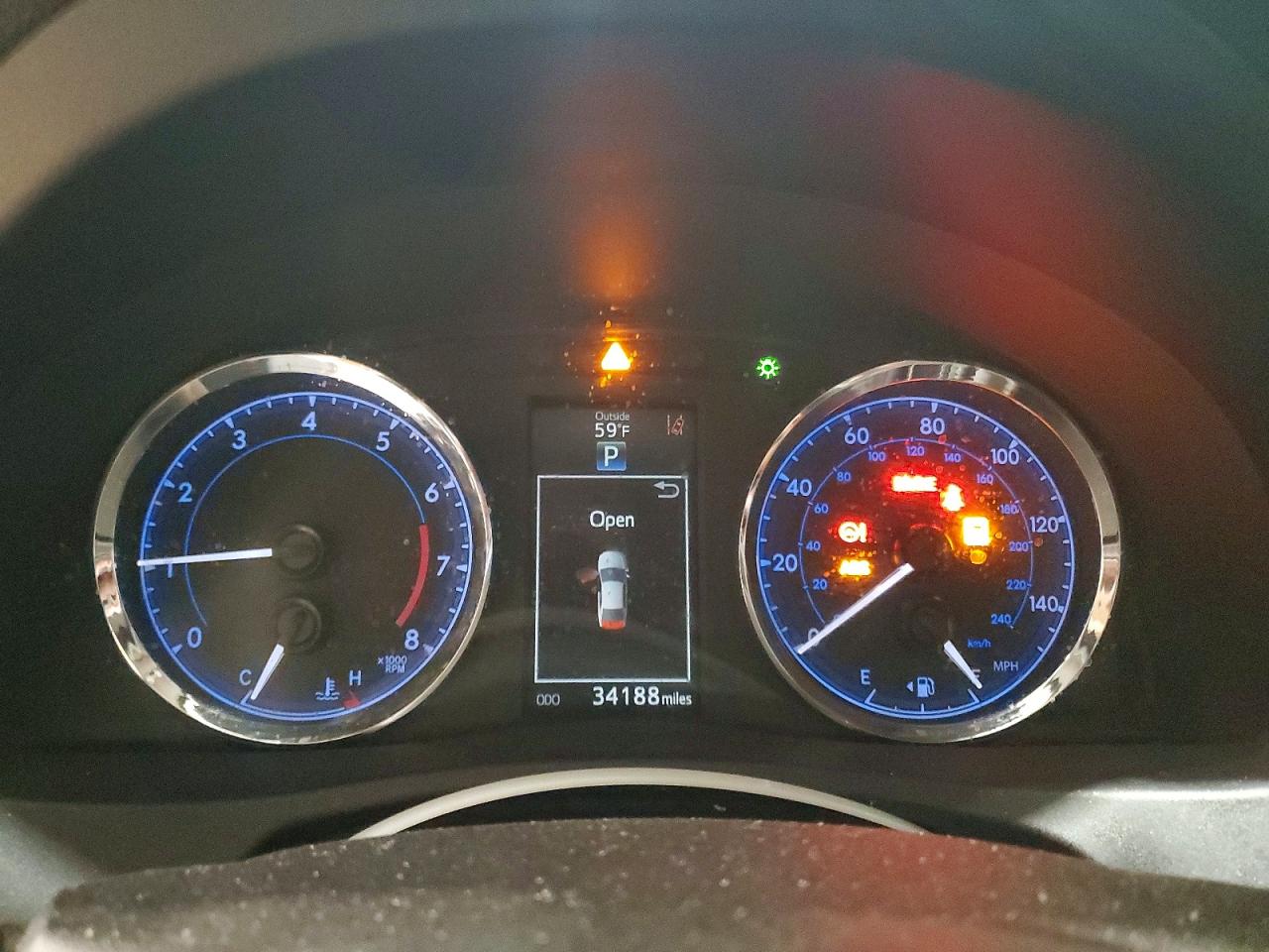 2018 TOYOTA COROLLA