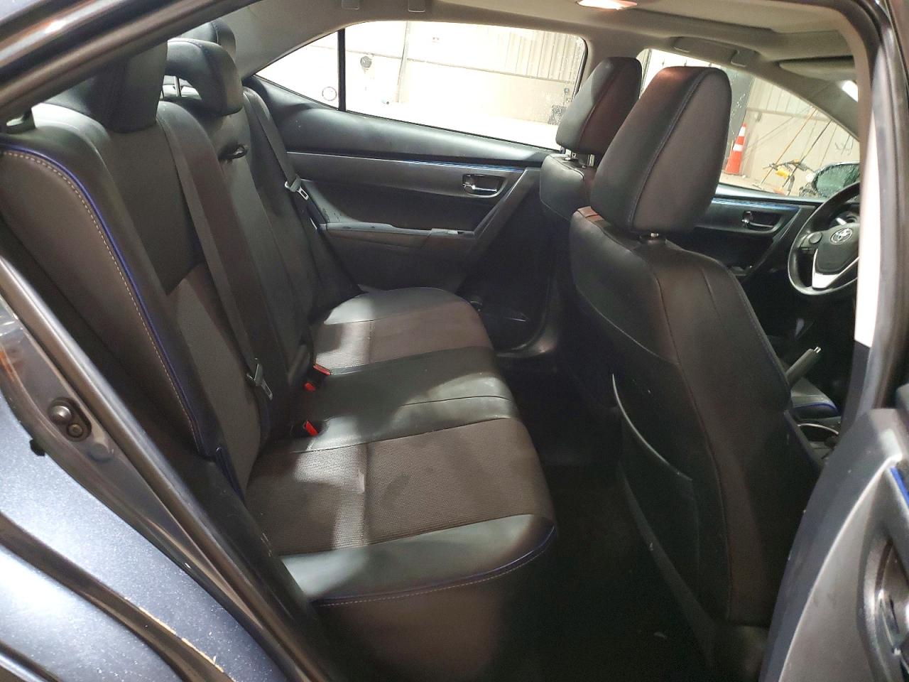 2018 TOYOTA COROLLA