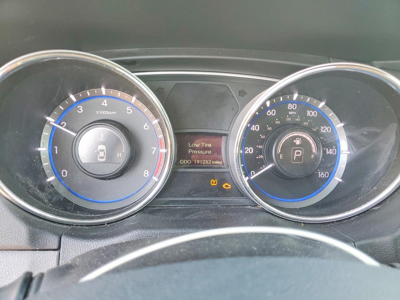 2013 HYUNDAI SONATA
