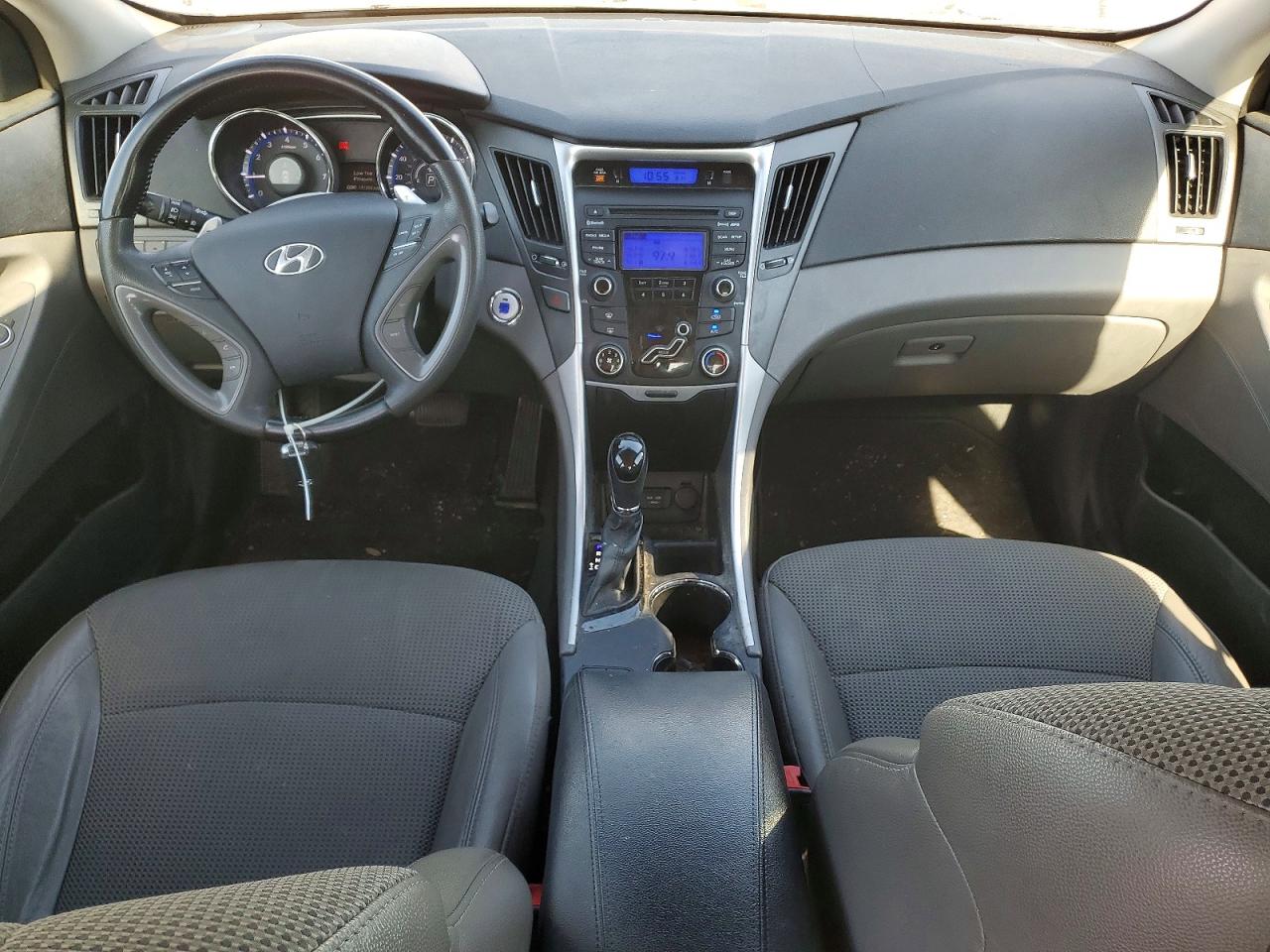 2013 HYUNDAI SONATA