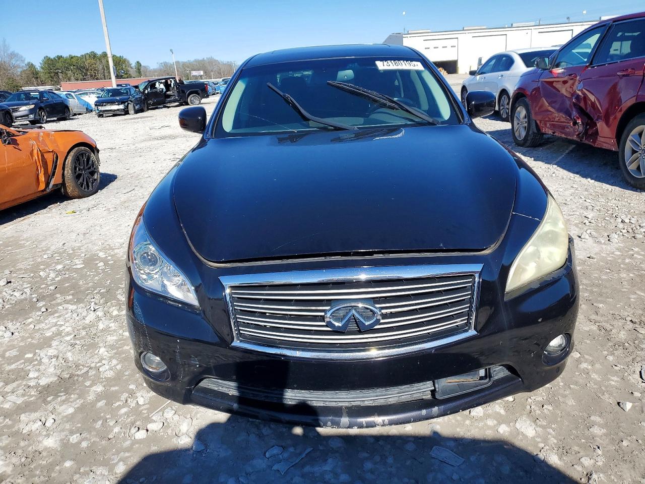2011 INFINITI M37