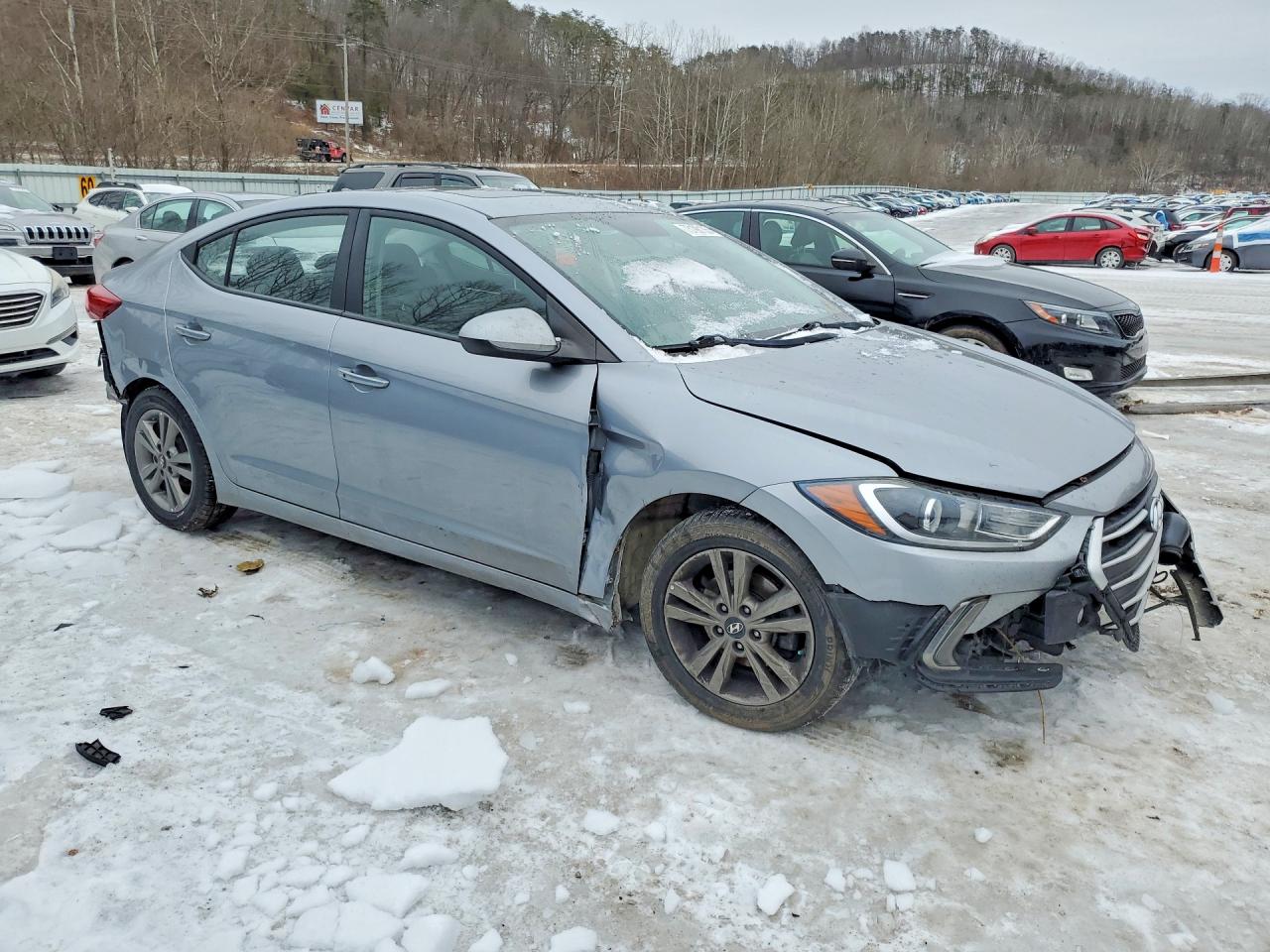 2017 HYUNDAI ELANTRA