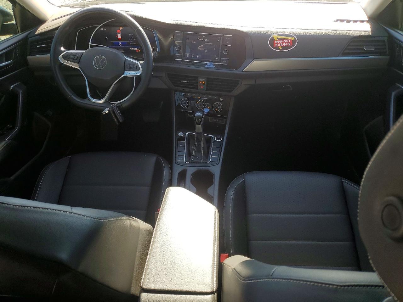 2024 VOLKSWAGEN JETTA