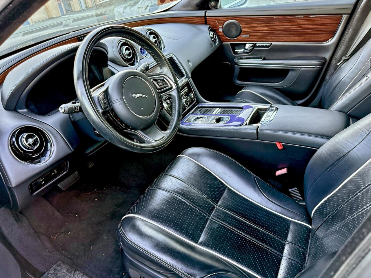 2013 JAGUAR XJ