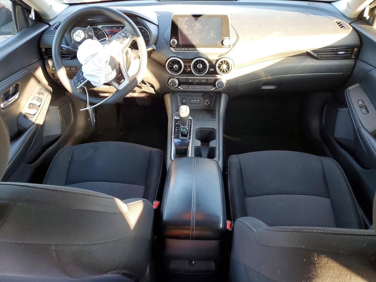 2024 NISSAN SENTRA