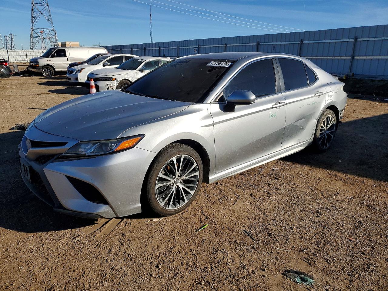 2018 TOYOTA CAMRY