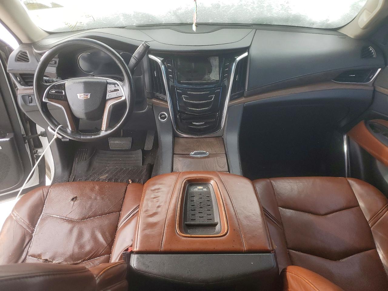 2017 CADILLAC ESCALADE