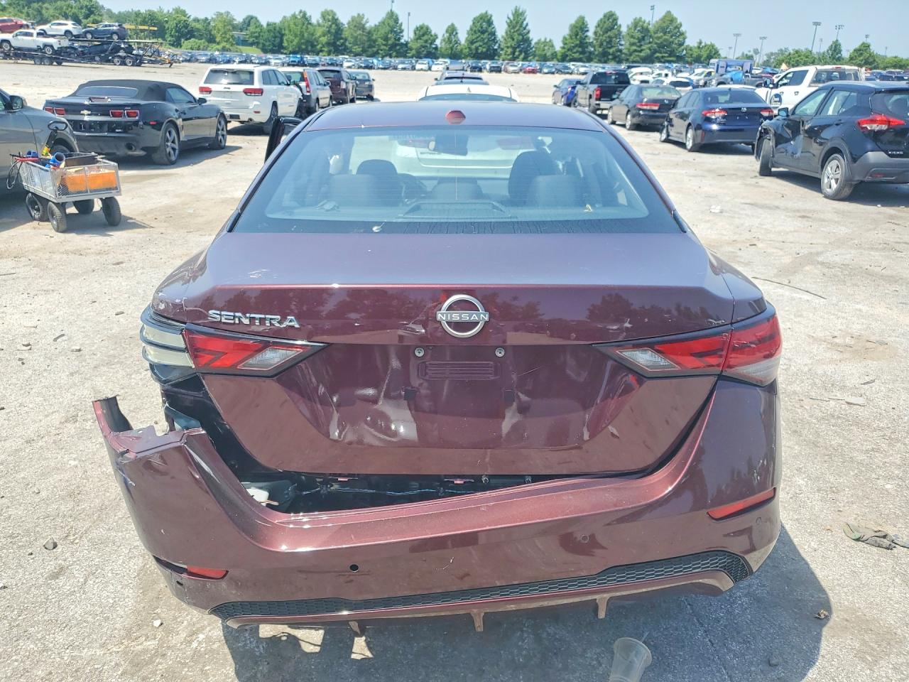 2025 NISSAN SENTRA