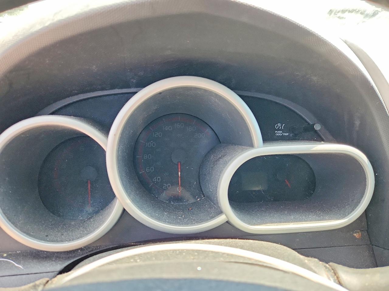 2011 TOYOTA MATRIX