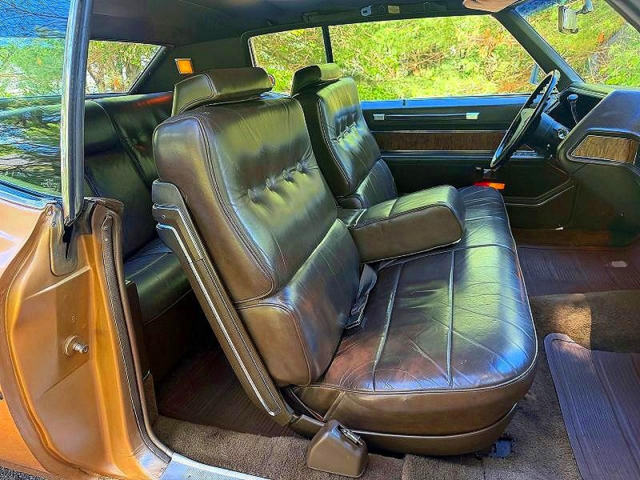 1970 CADILLAC DEVILLE