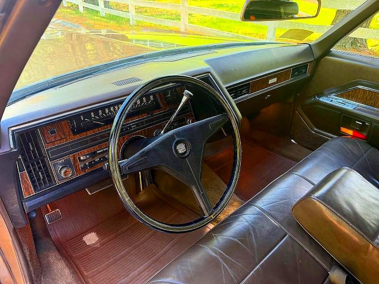 1970 CADILLAC DEVILLE