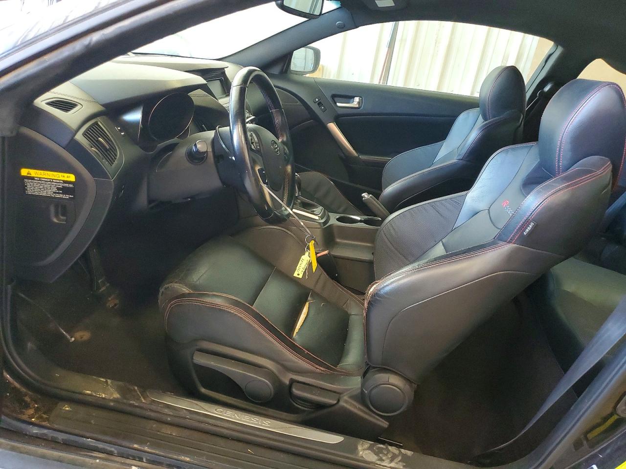 2014 HYUNDAI GENESIS