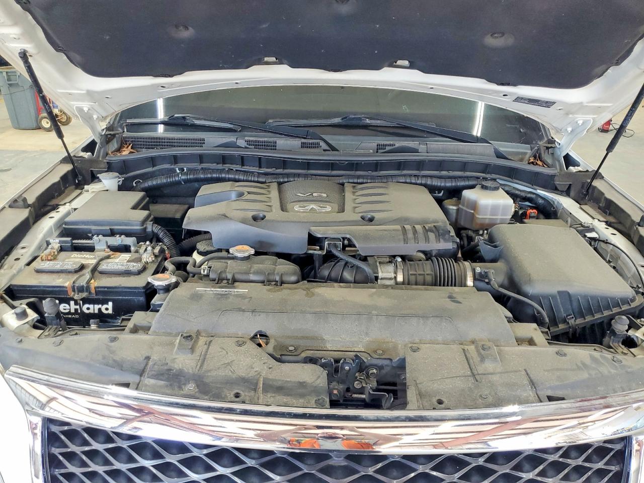 2016 INFINITI QX80