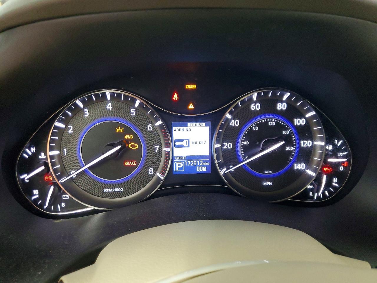 2016 INFINITI QX80
