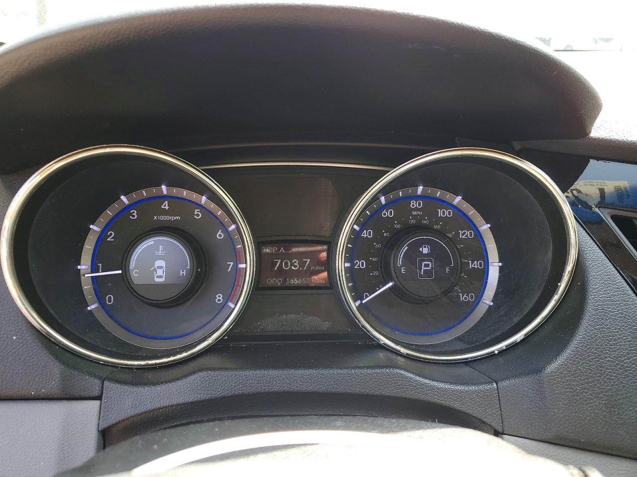 2011 HYUNDAI SONATA