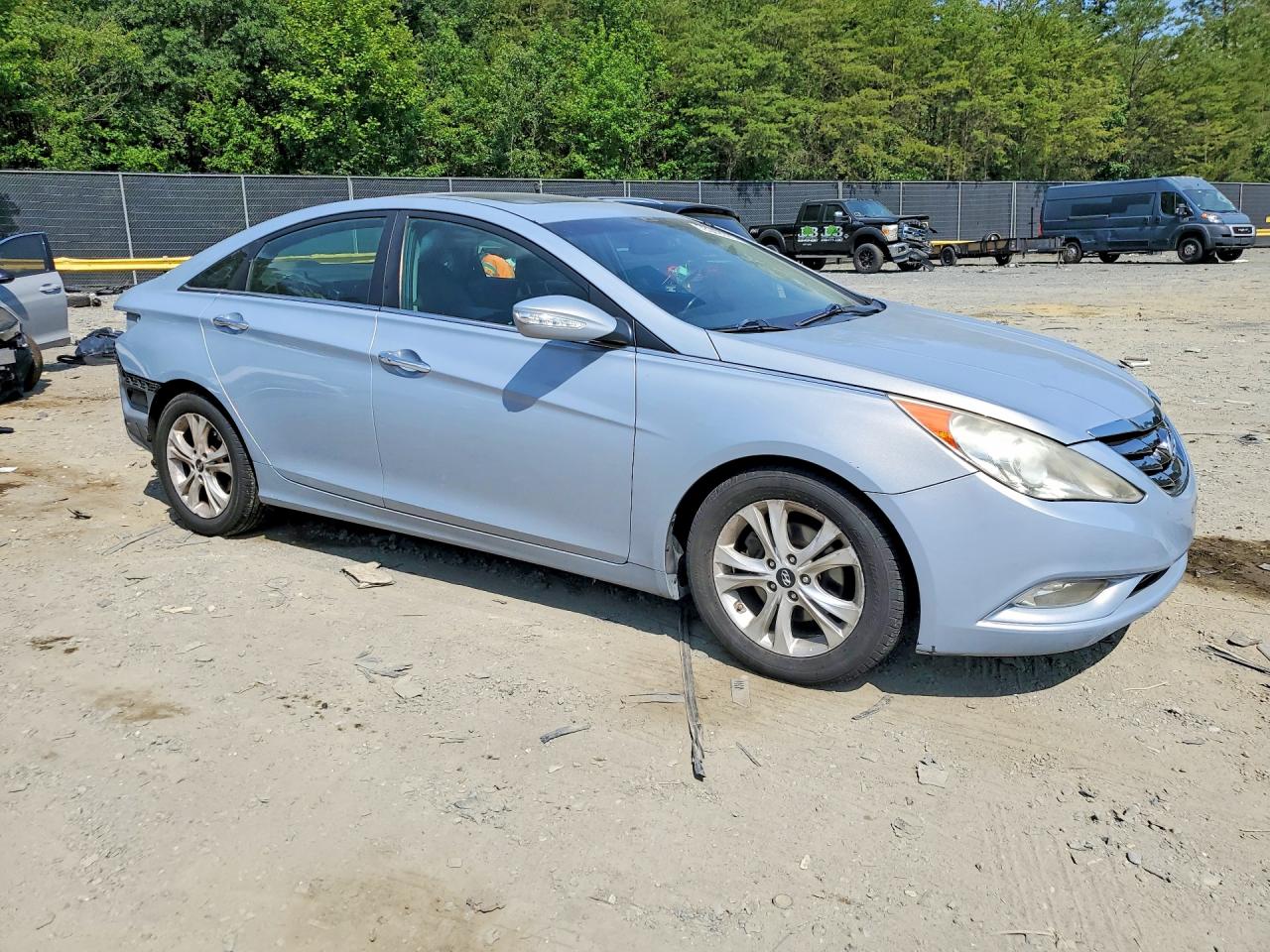 2011 HYUNDAI SONATA