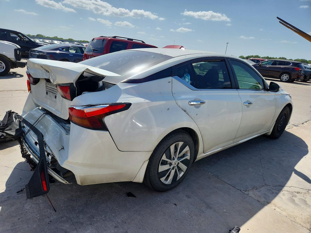 2022 NISSAN ALTIMA