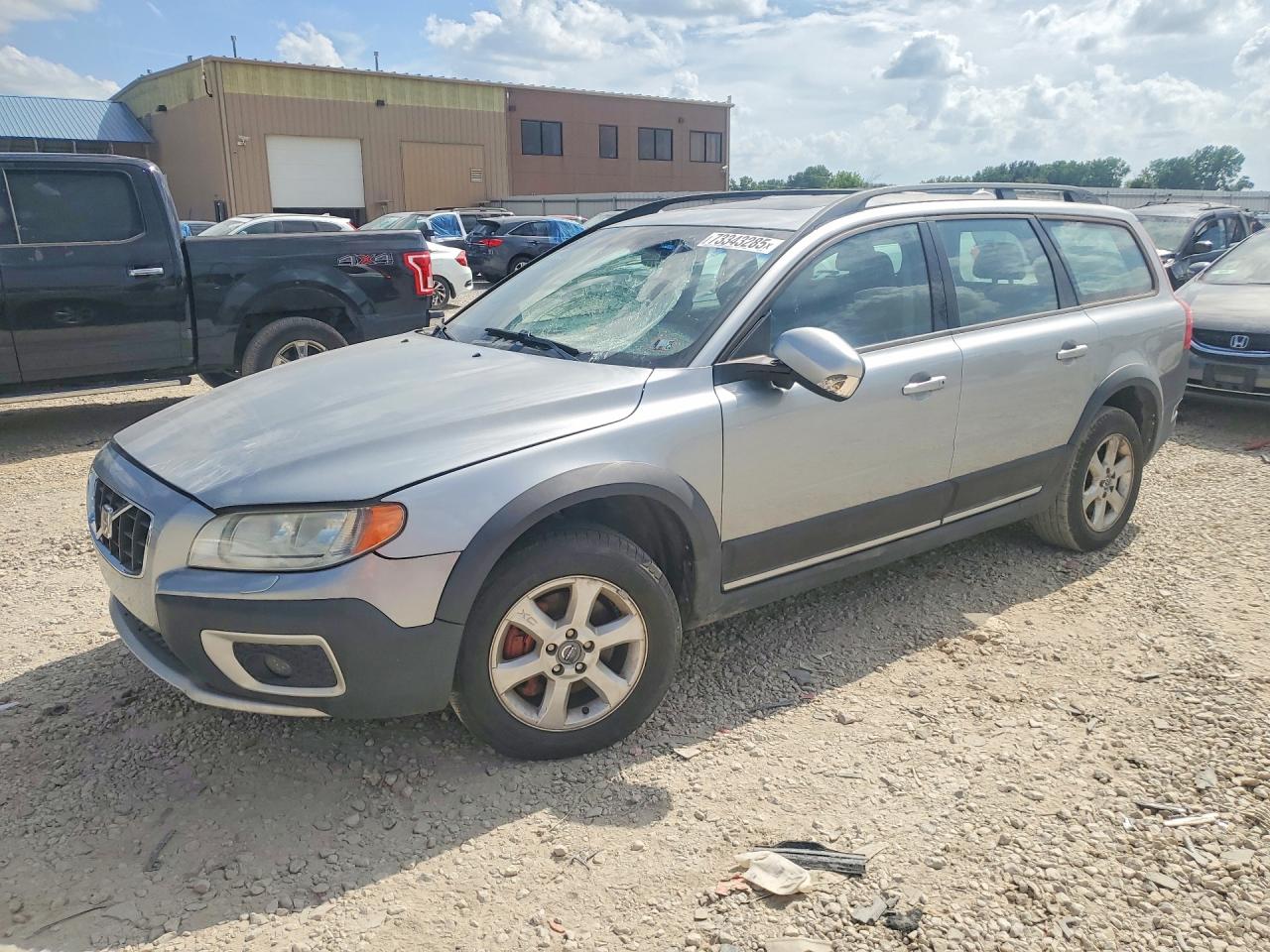 2011 VOLVO XC70