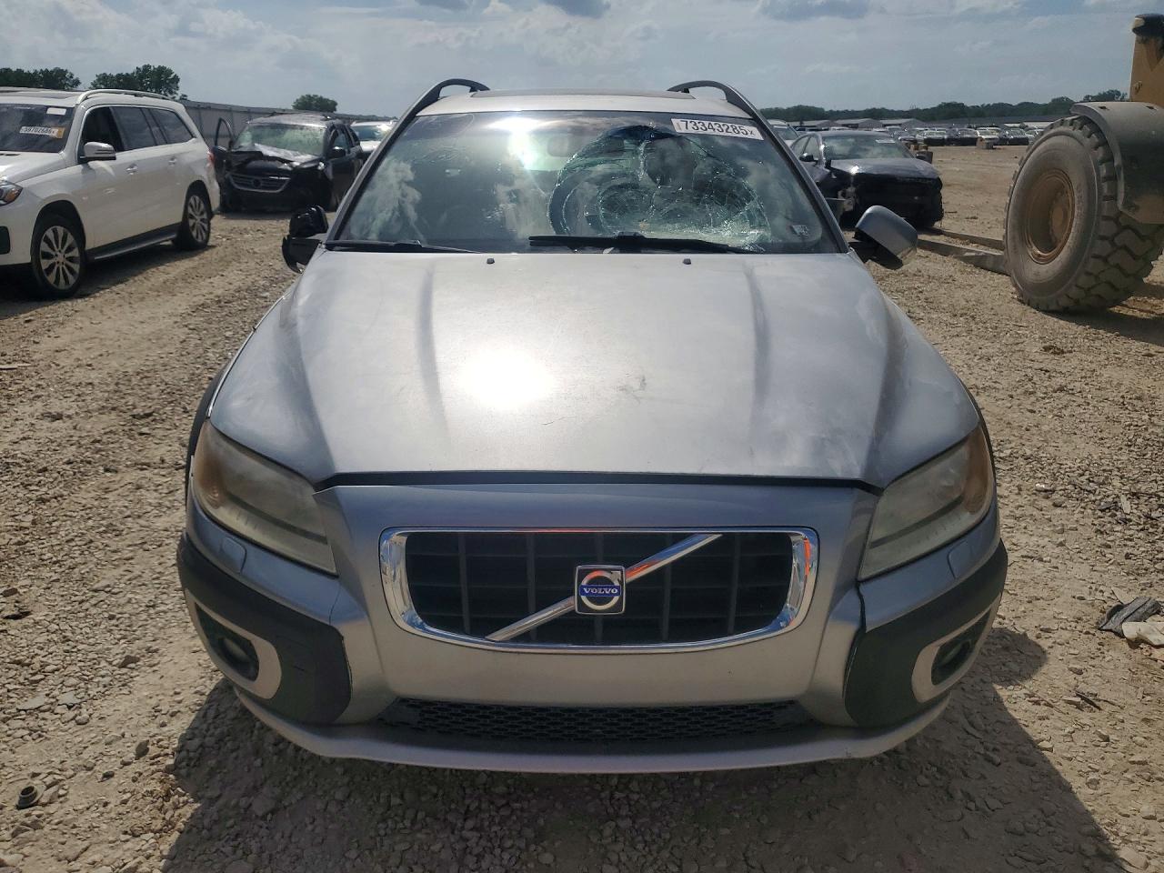 2011 VOLVO XC70