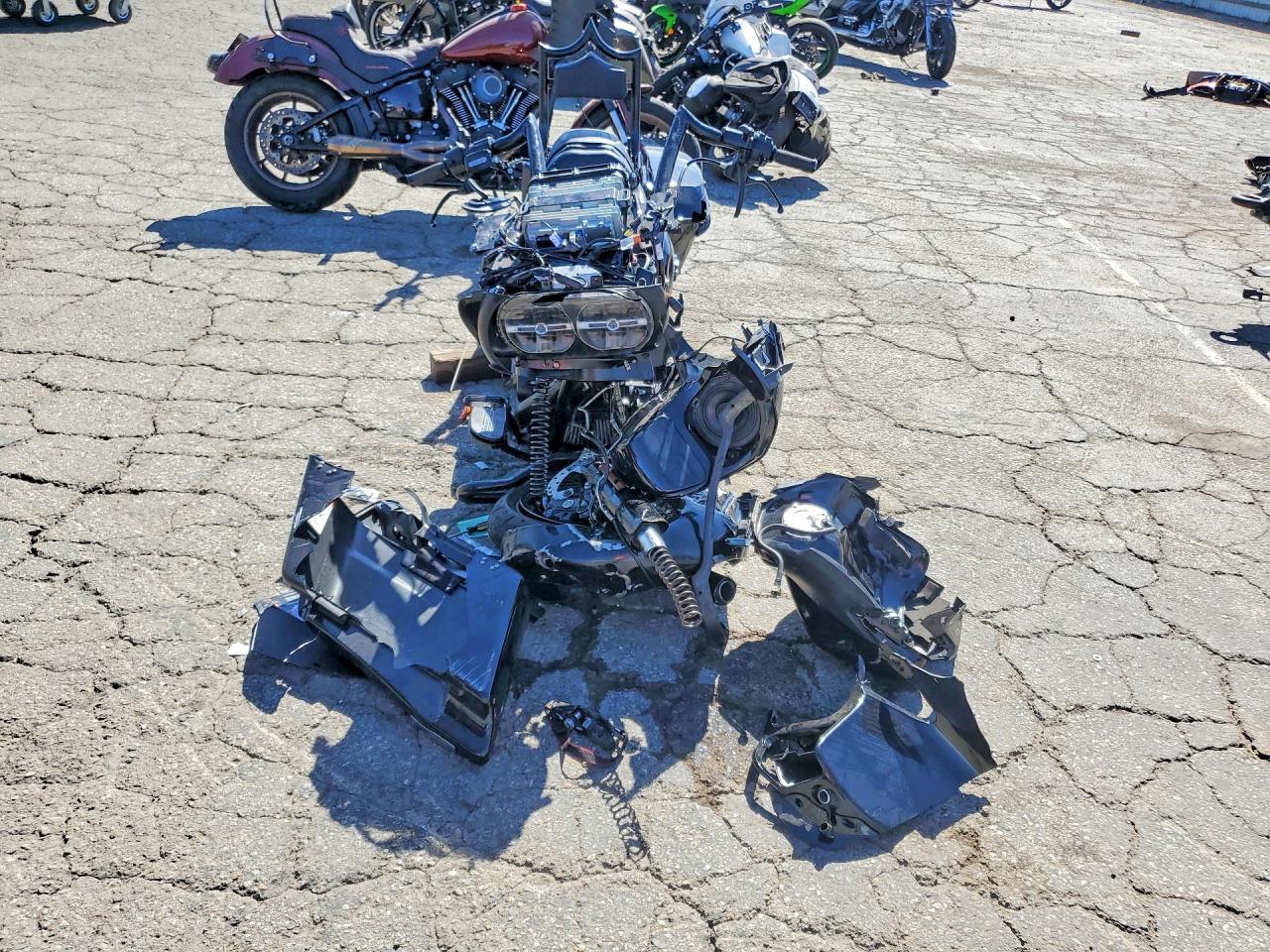 2021 HARLEY-DAVIDSON FL