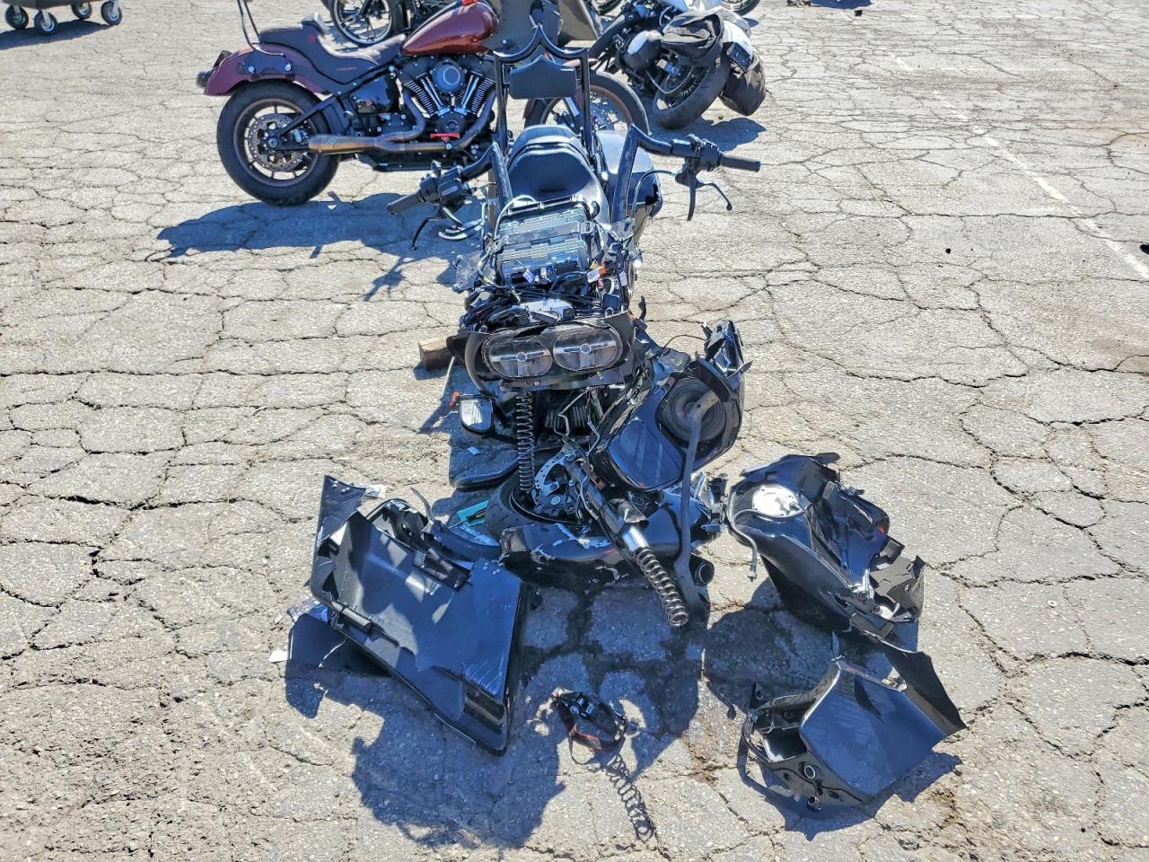 2021 HARLEY-DAVIDSON FL