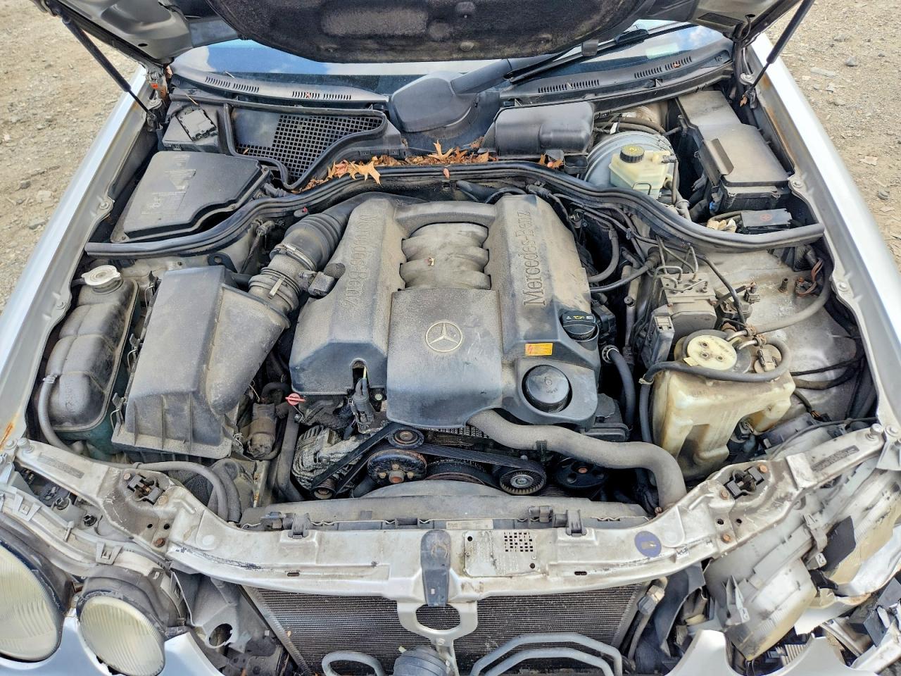 2001 MERCEDES-BENZ E-CLASS