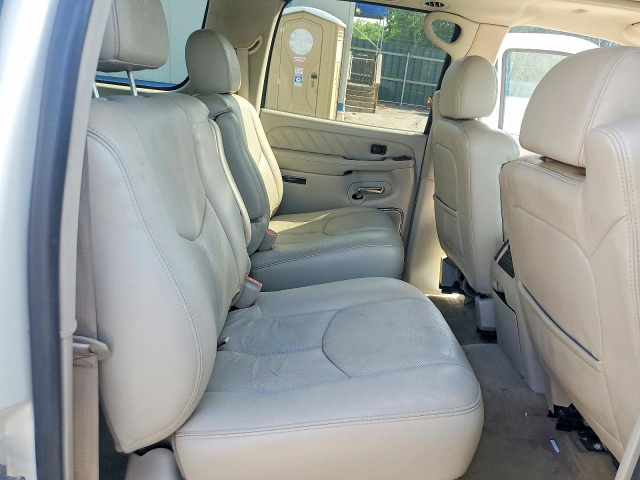 2006 CADILLAC ESCALADE
