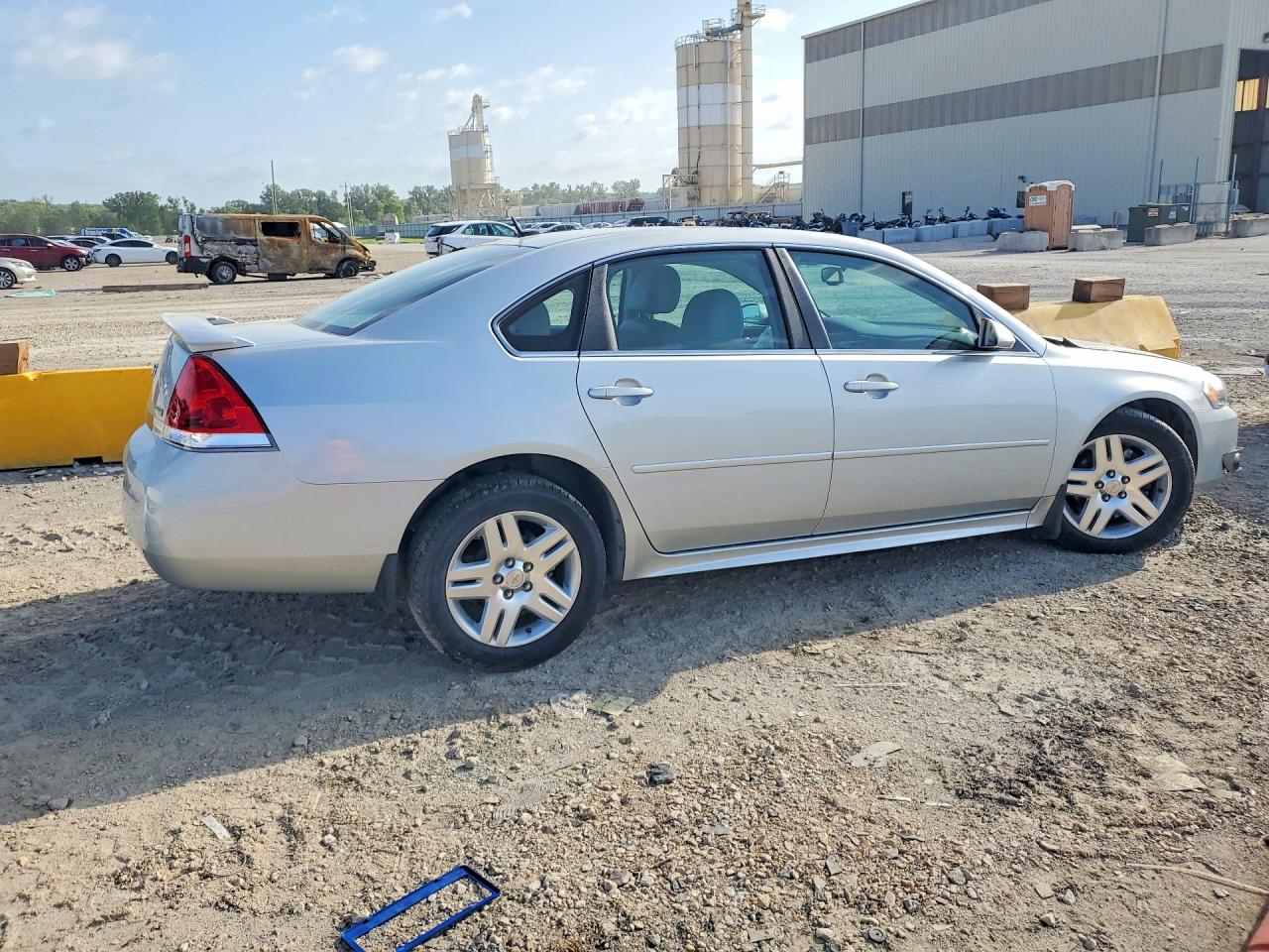 2011 CHEVROLET IMPALA