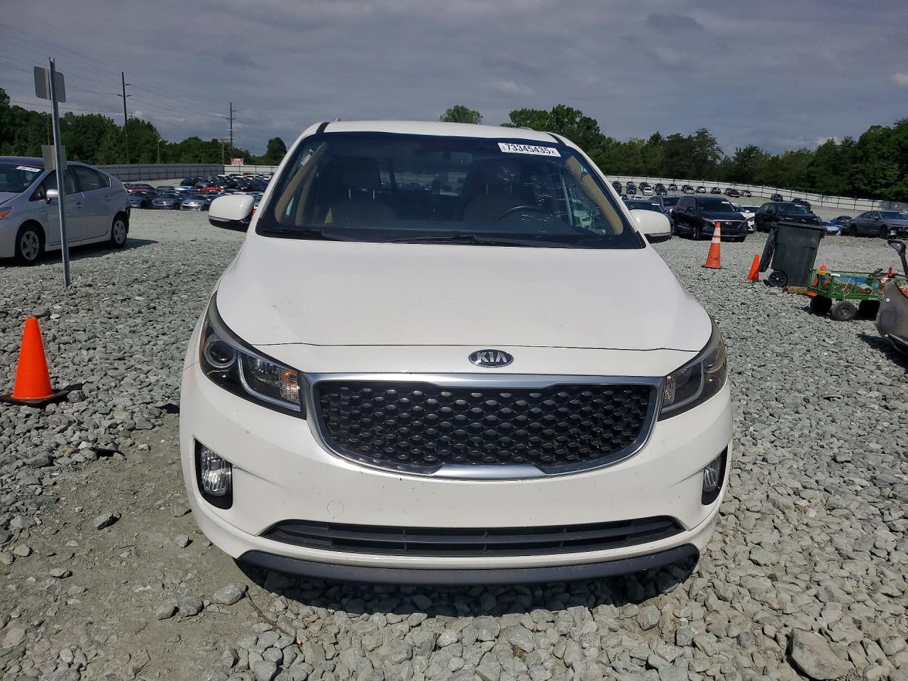 2016 KIA SEDONA