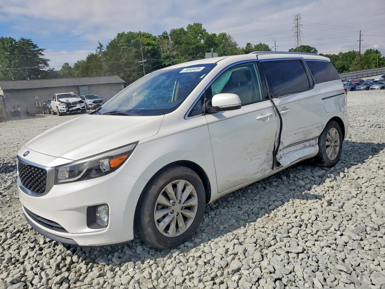 2016 KIA SEDONA