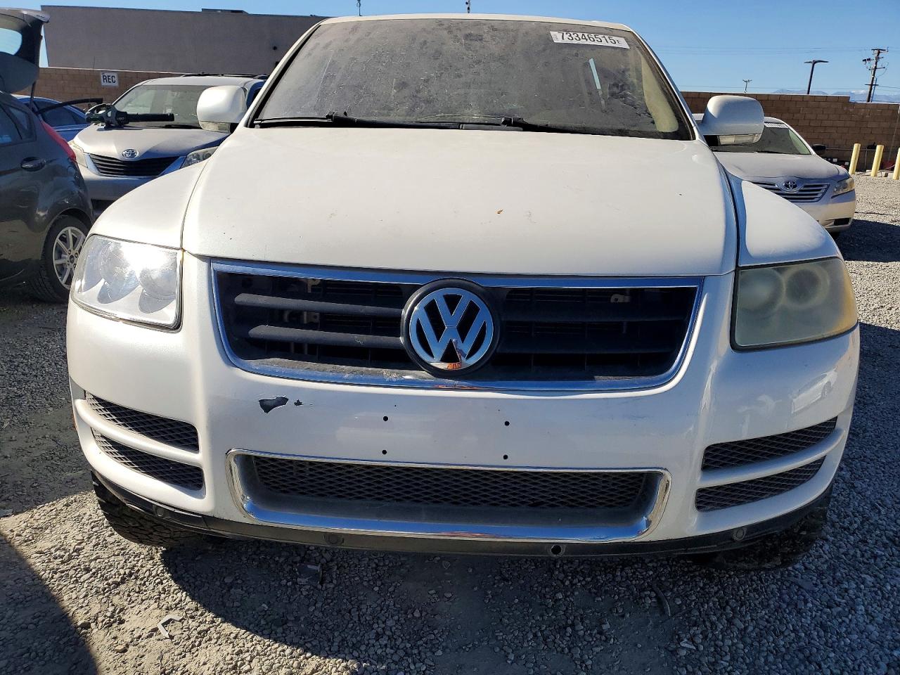 2004 VOLKSWAGEN TOUAREG
