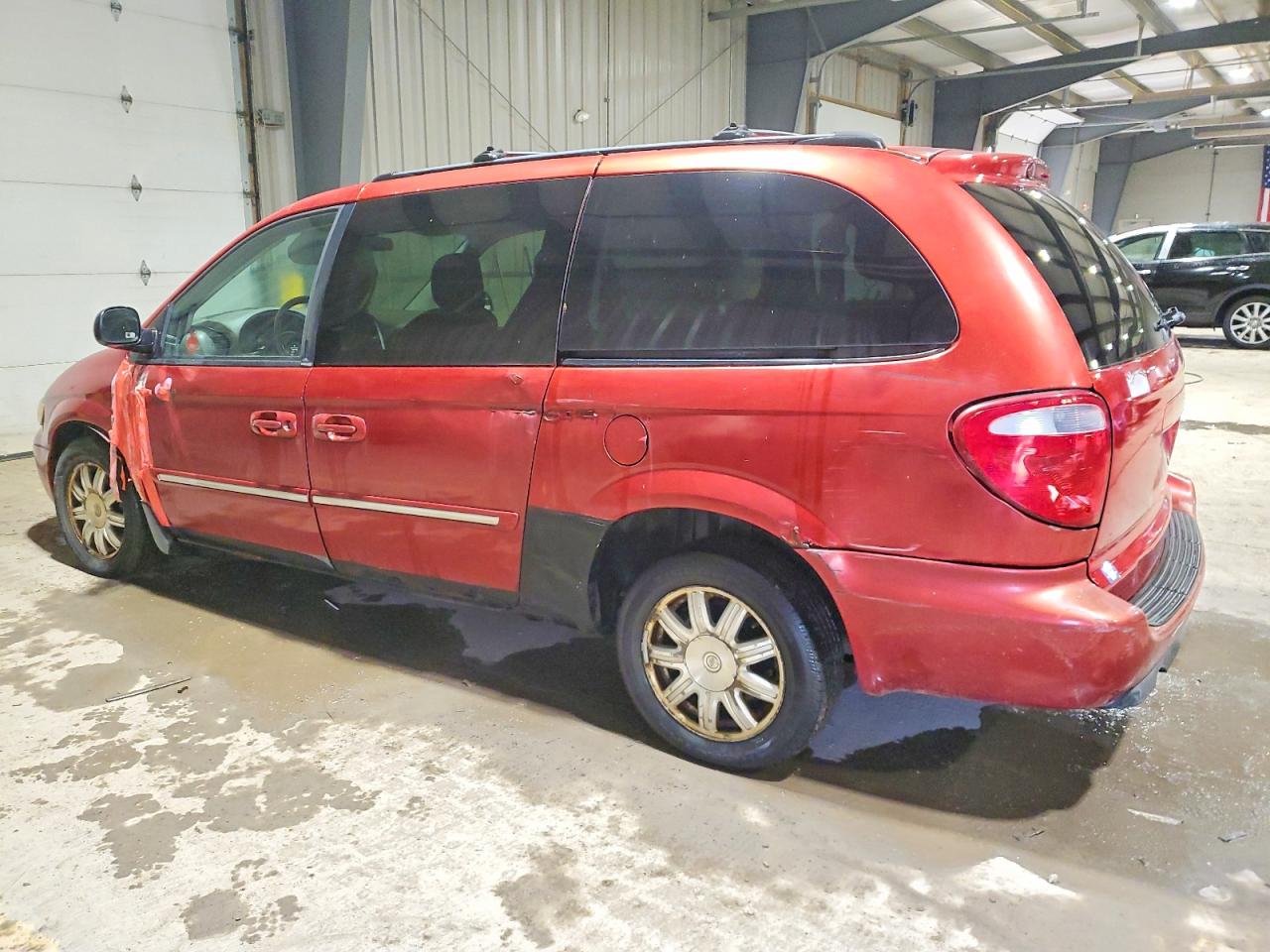2005 CHRYSLER MINIVAN