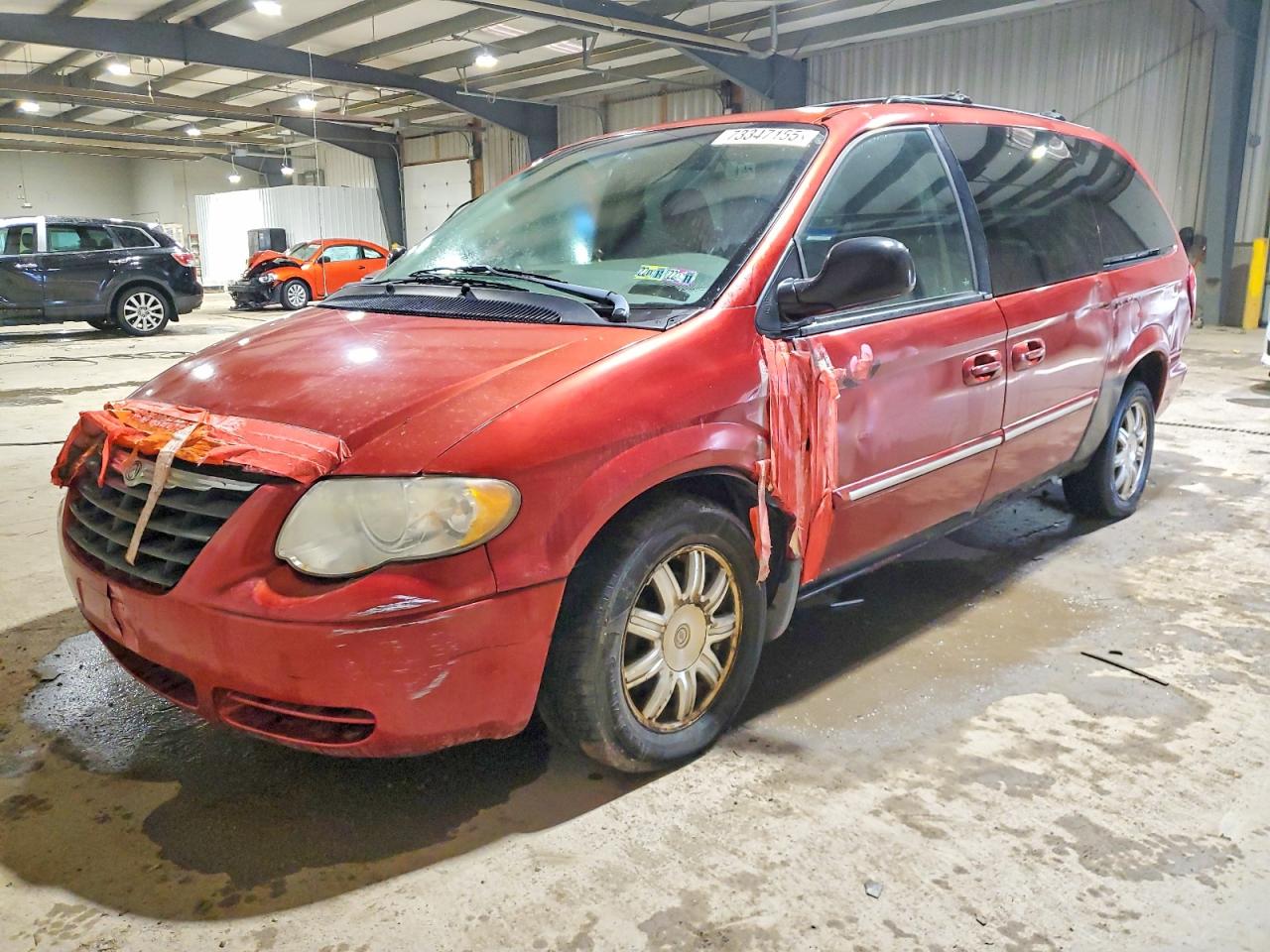 2005 CHRYSLER MINIVAN