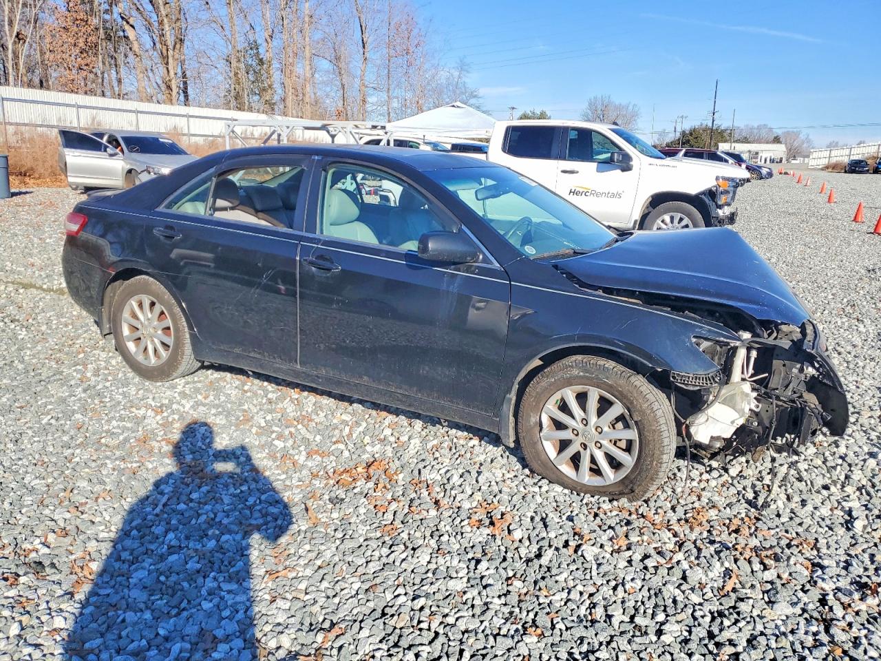 2011 TOYOTA CAMRY