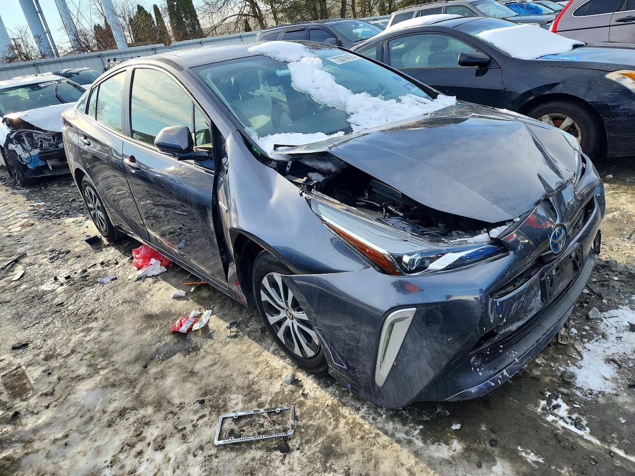 2019 TOYOTA PRIUS
