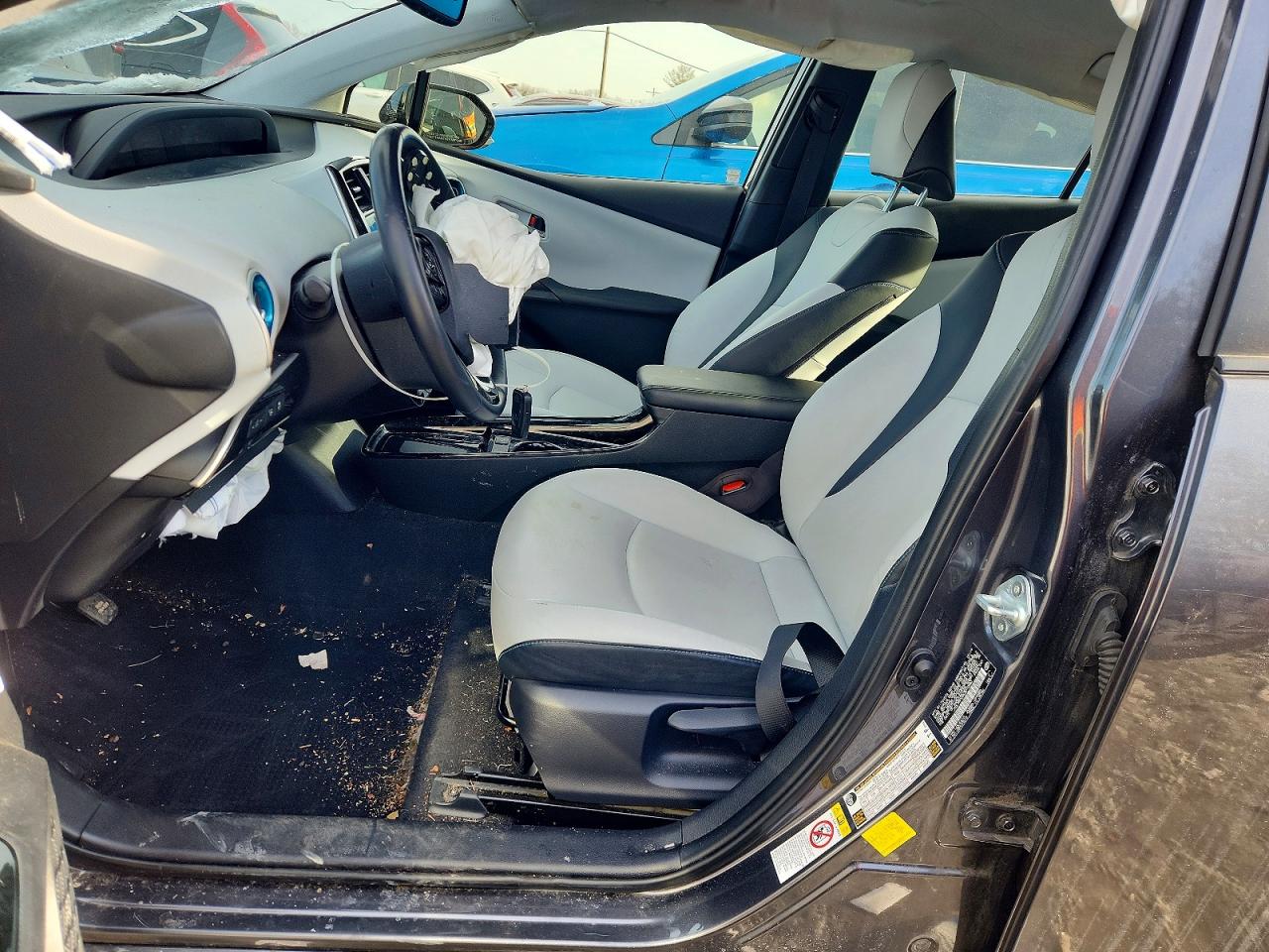 2019 TOYOTA PRIUS