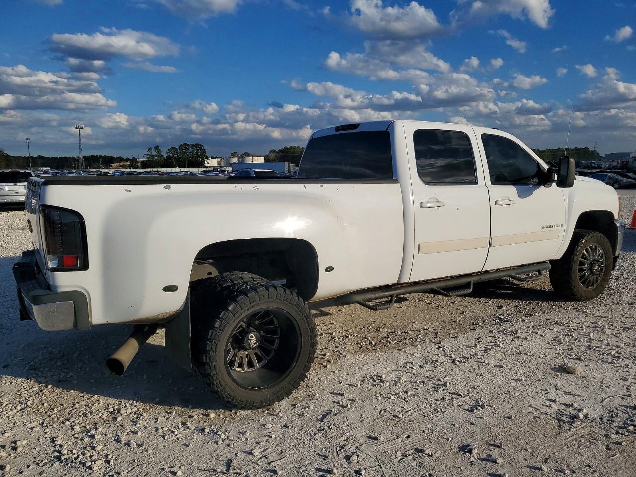 2008 CHEVROLET SILVERADO