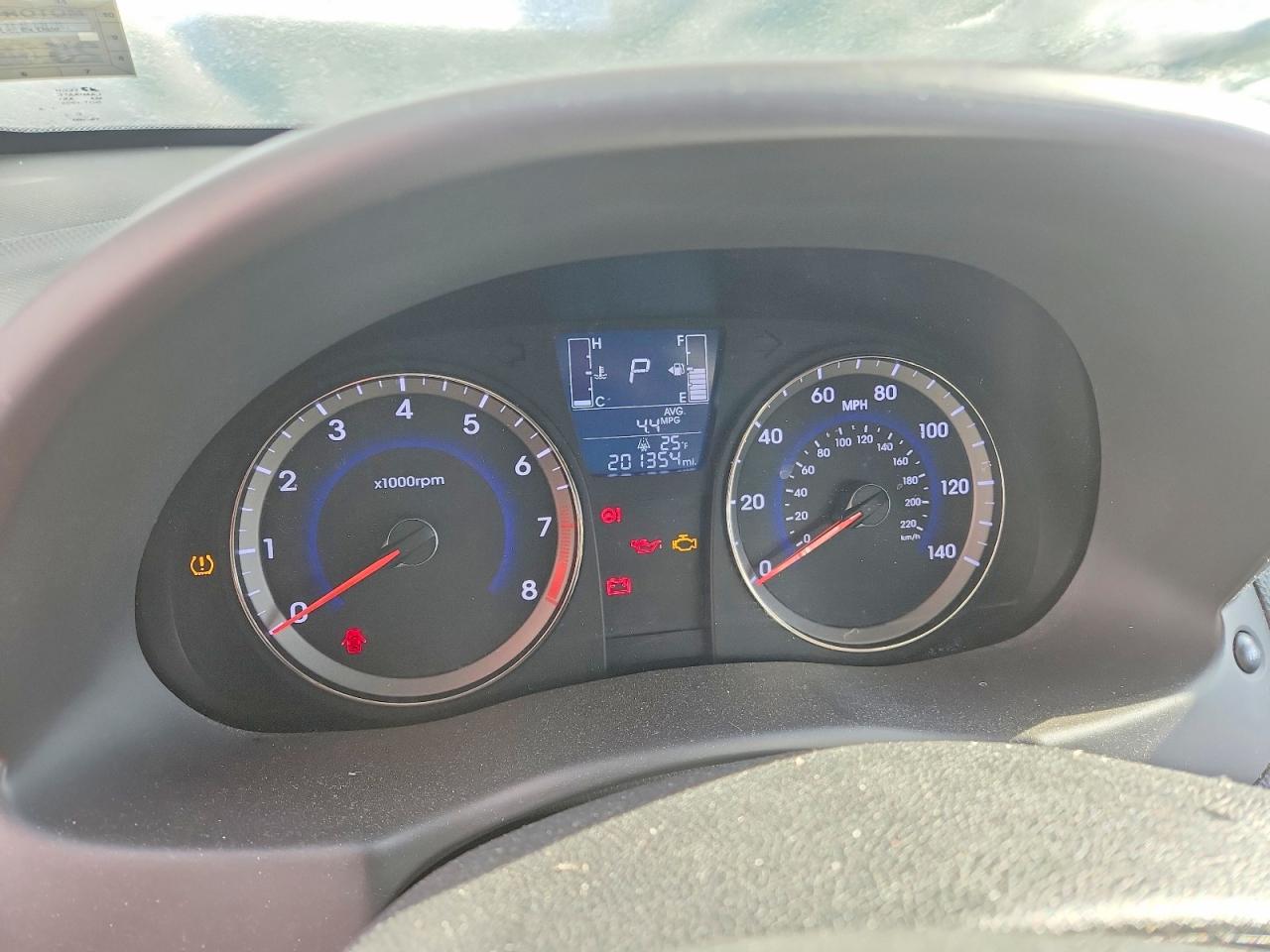 2016 HYUNDAI ACCENT