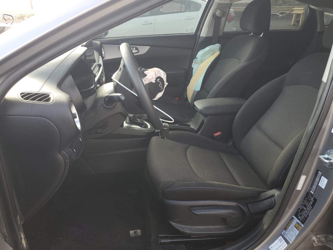 2023 KIA FORTE