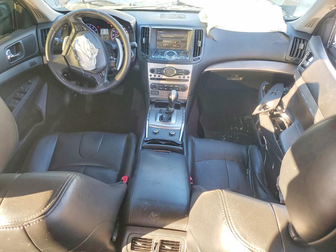 2013 INFINITI G37