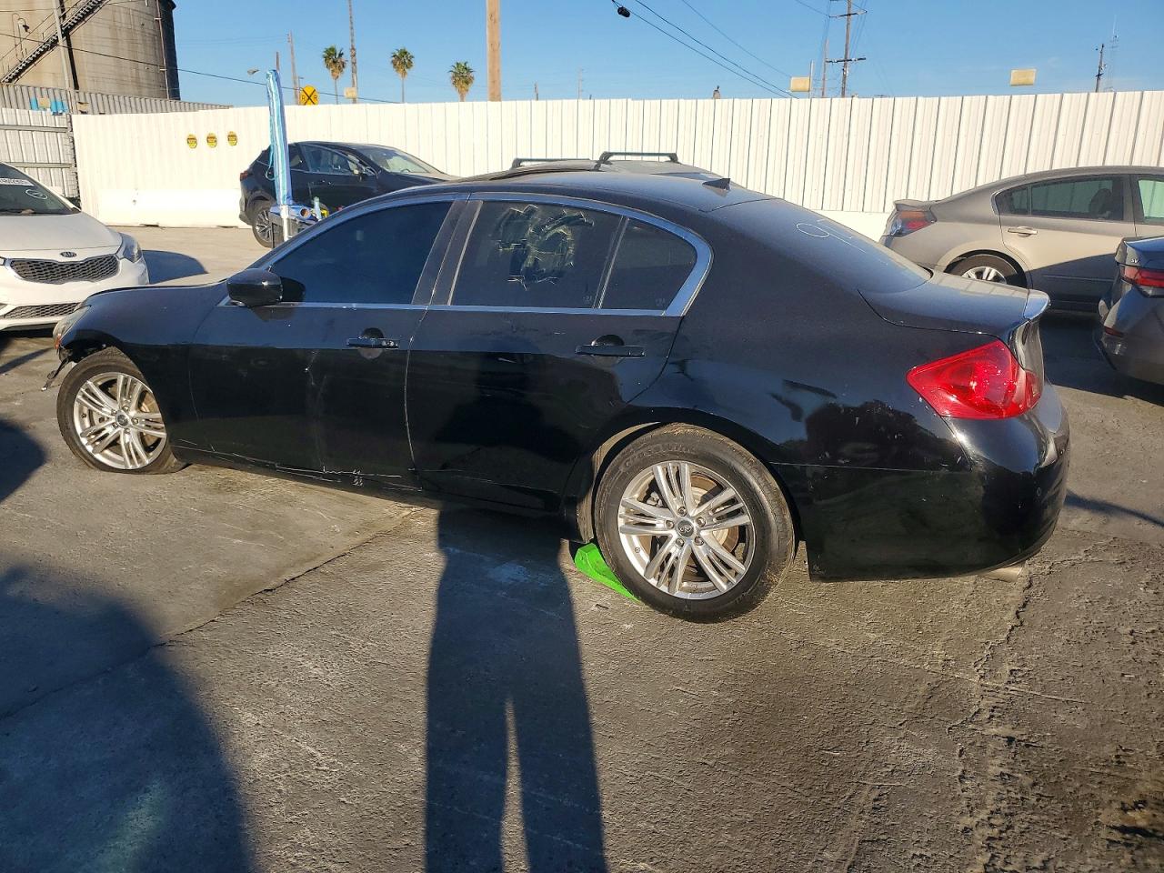 2013 INFINITI G37